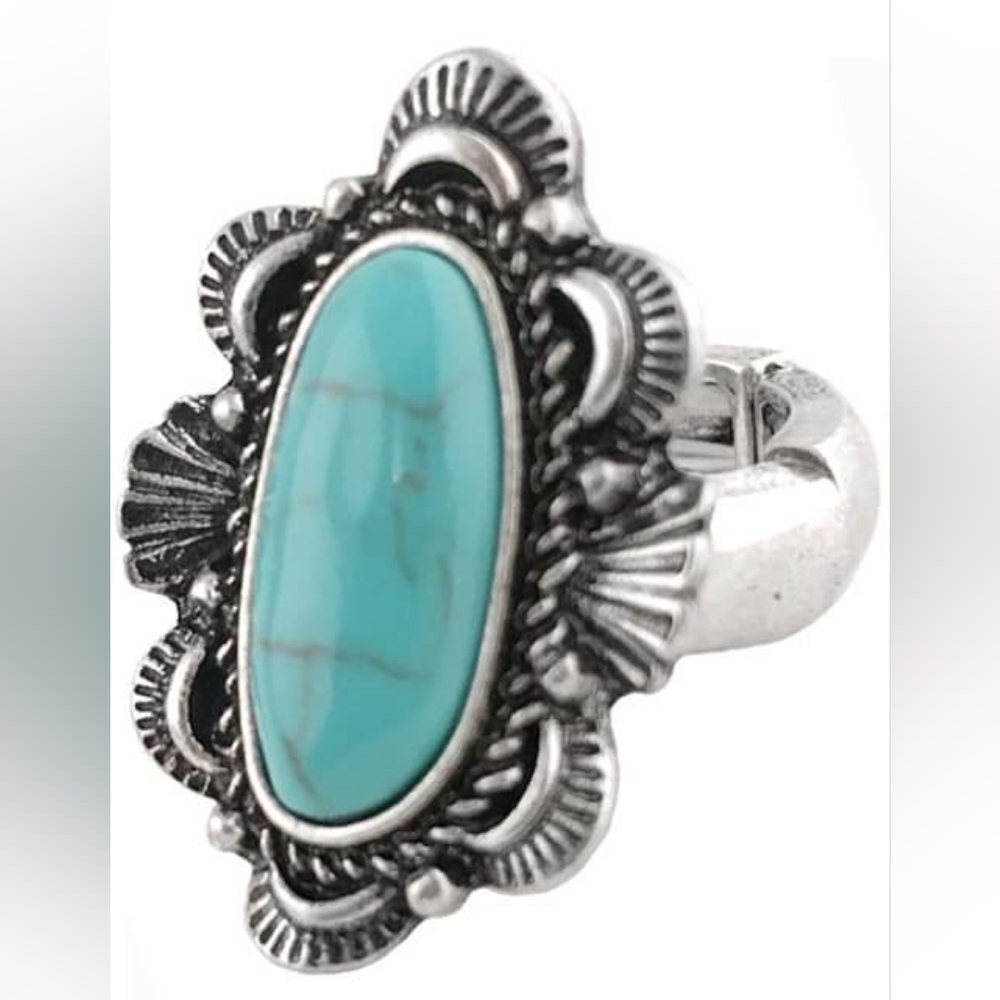 Western Concho Stretch Ring NWT One Size Boho Turquoise Blue Silver Oval Flower
